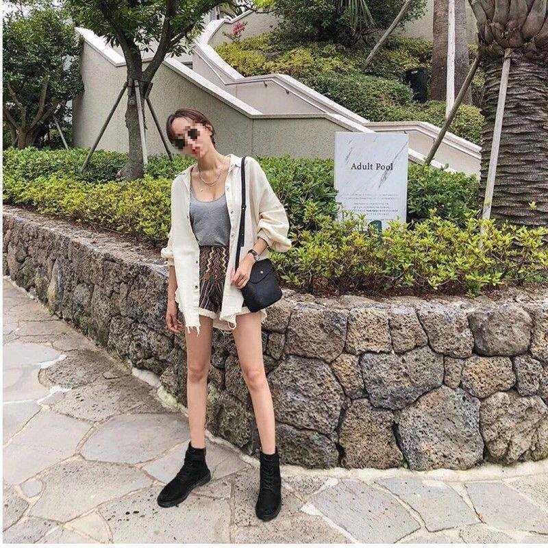 Korean version of Martin boots women's British retro short boots 2025 autumn and winter velvet flat-bottomed student recreational locomotive boots ver