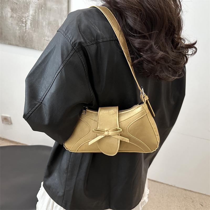 South Korea's Dongdaemun fashion trend versatile underarm bag women's casual versatile street lightweight bow small square bag