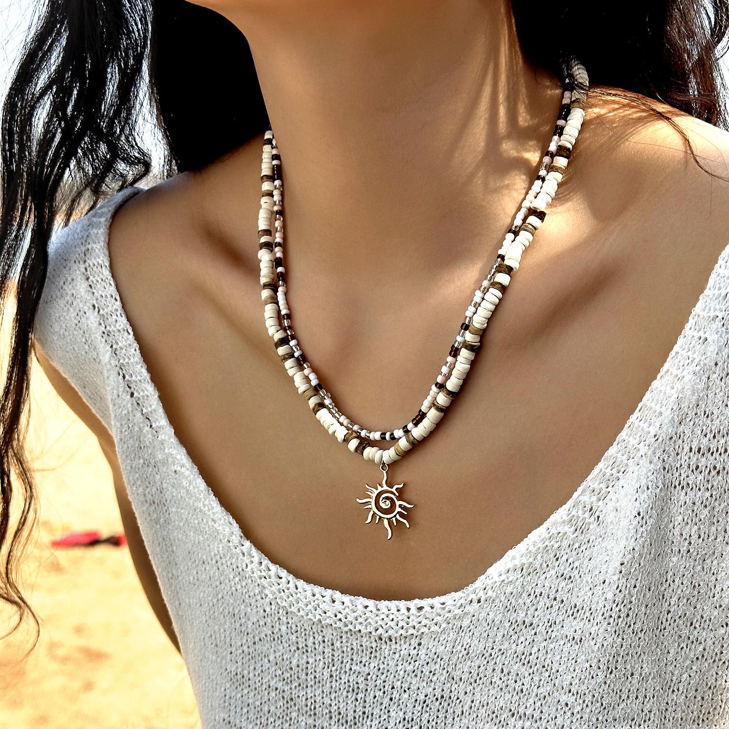 

2pcs Boho Coconut Wood Beads Sun Pendant Necklace for Women Ethnic Style Rice Beads Statement Necklace Summer Beach Jewelry Gift