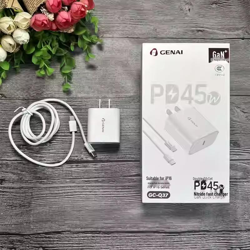 

Geena GC-Q37 Dual TC Mobile Charger Set for iPhone 16 Series PD45W Fast Charge Ge Na GC-Q37 Charger: Single Head