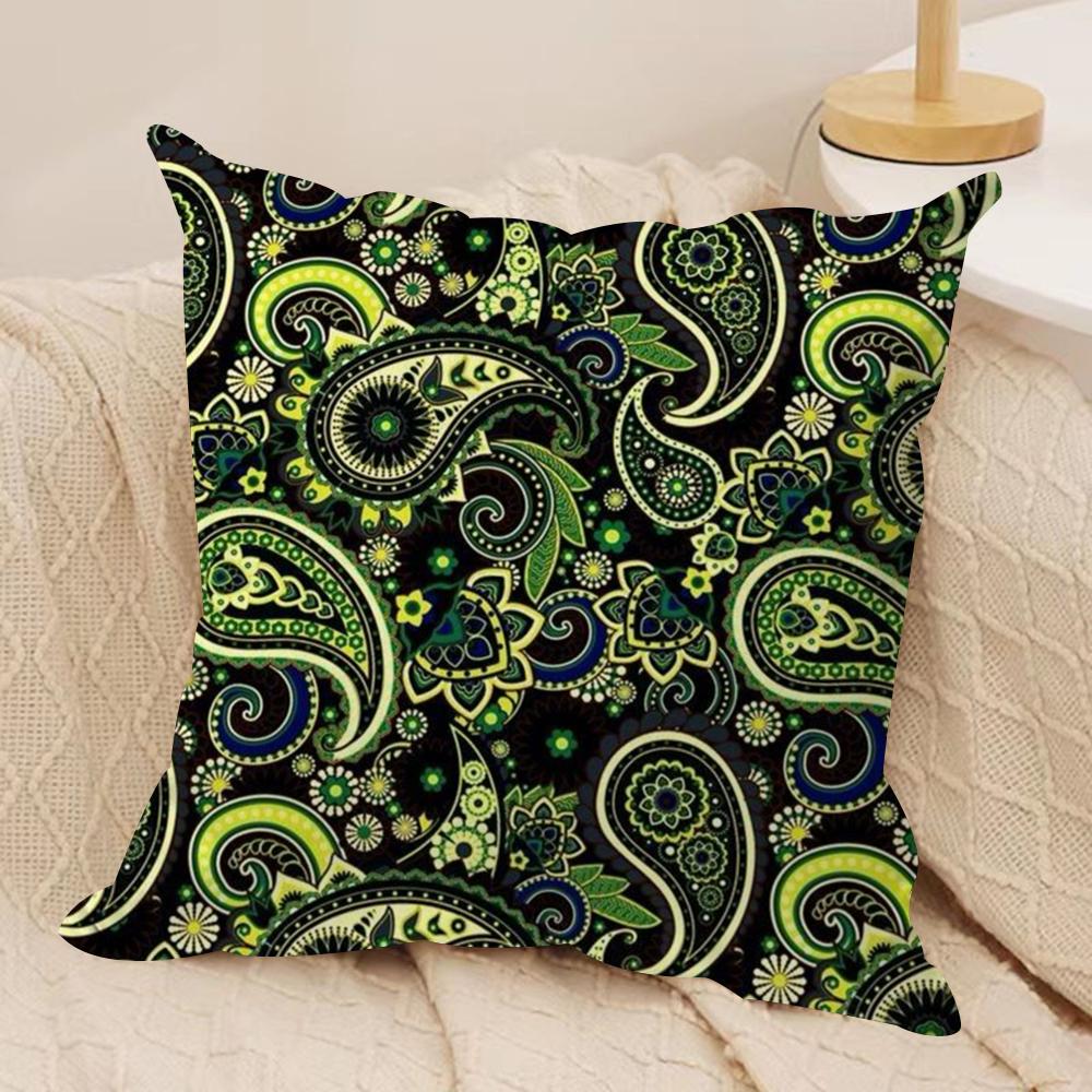 Painted Designp-Paisleys Cushion Cover Soft Plush Fabric Double-Sided Printed Sofa Cushion Cover For All Seasons Home Decor Gift
