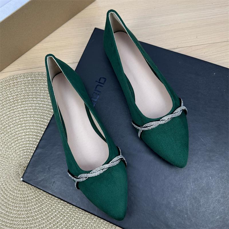 Fashion Flat Shoes for Women Spring  Autumn 2025 New Pointed Soft Soled Professional Work Shoes Black Plus Size Women's Shoes 42 43 44