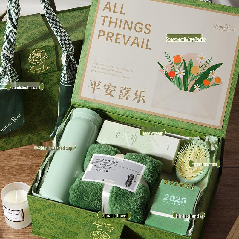 Compact Souvenir Gift Set: Perfect for New Year Parties, Group Events, Customer Appreciation, or Birthdays