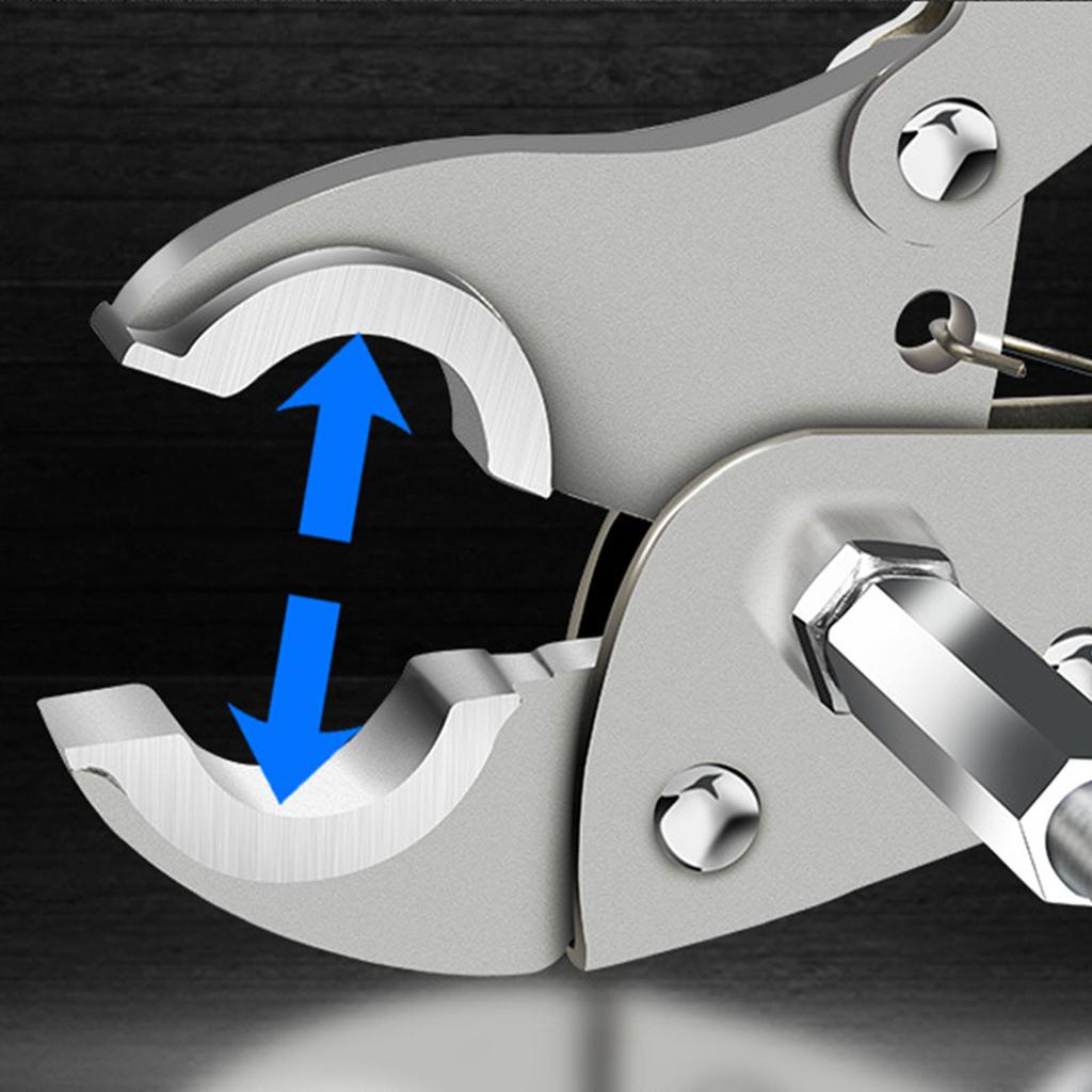 High Carbon Steel Floor Heating Pipe Wrench With WeldingFree Design 6cm Wide Jaw Opening For Efficient Maintenance Installation