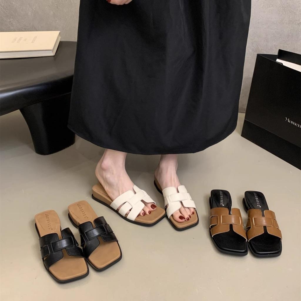 One-word wear square head sandals wedge heel new French beautiful skirt with 2025 platform slippers women's summer vacation