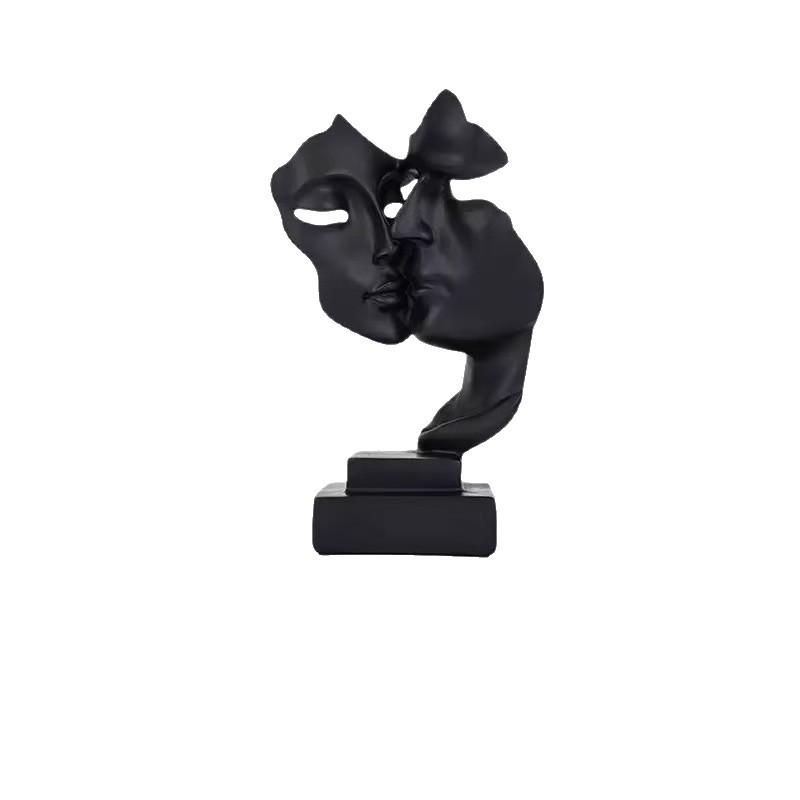 European Style Abstract Couple Sculpture Ornament for Living Room TV Cabinet Decor