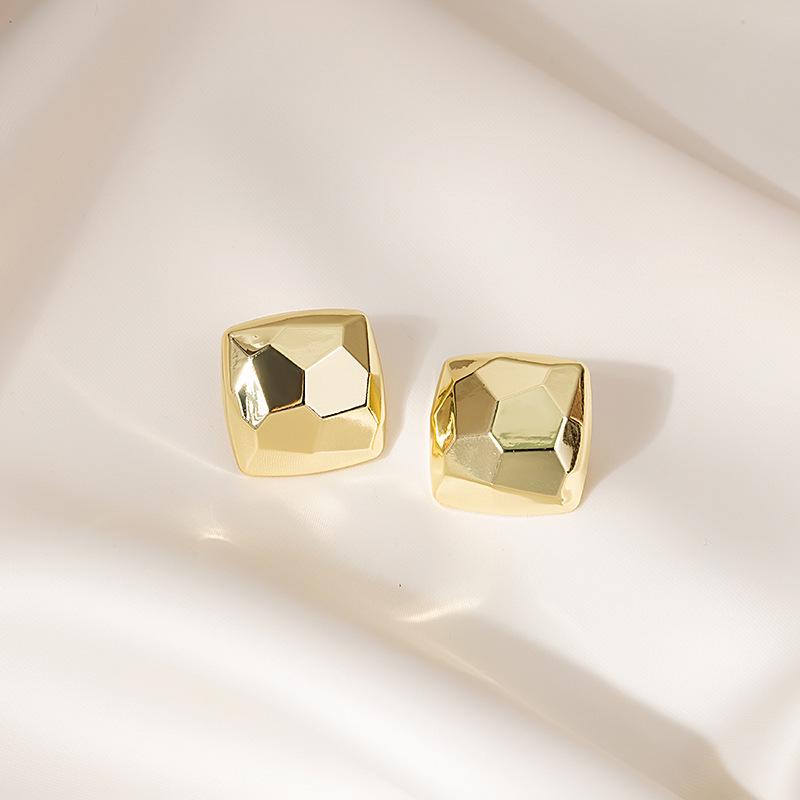 Silver Needle Geometric Square Irregular Diamond Corner Metal Earrings - Stylish Cold Hong Kong Style for Fashionable Girls
