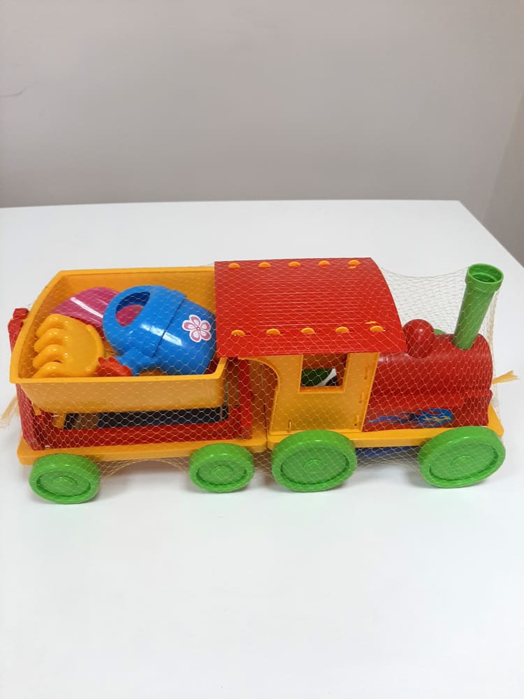Sandbox toys Train Plus red