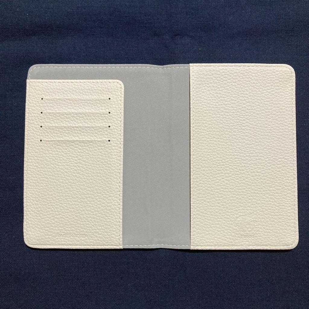 [USED] TWICE CHARACTER PASSPORT WALLET