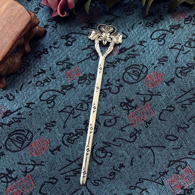 Retro ethnic style Miao silver hairpin antique bookmark female flower hairpin simple classical versatile disc hair hairpin hair accessories