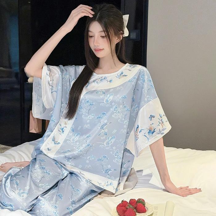 

Pajamas women s summer ice silk short-sleeved nine-point pants new Chinese style new ice and snow silk loungewear set XXL