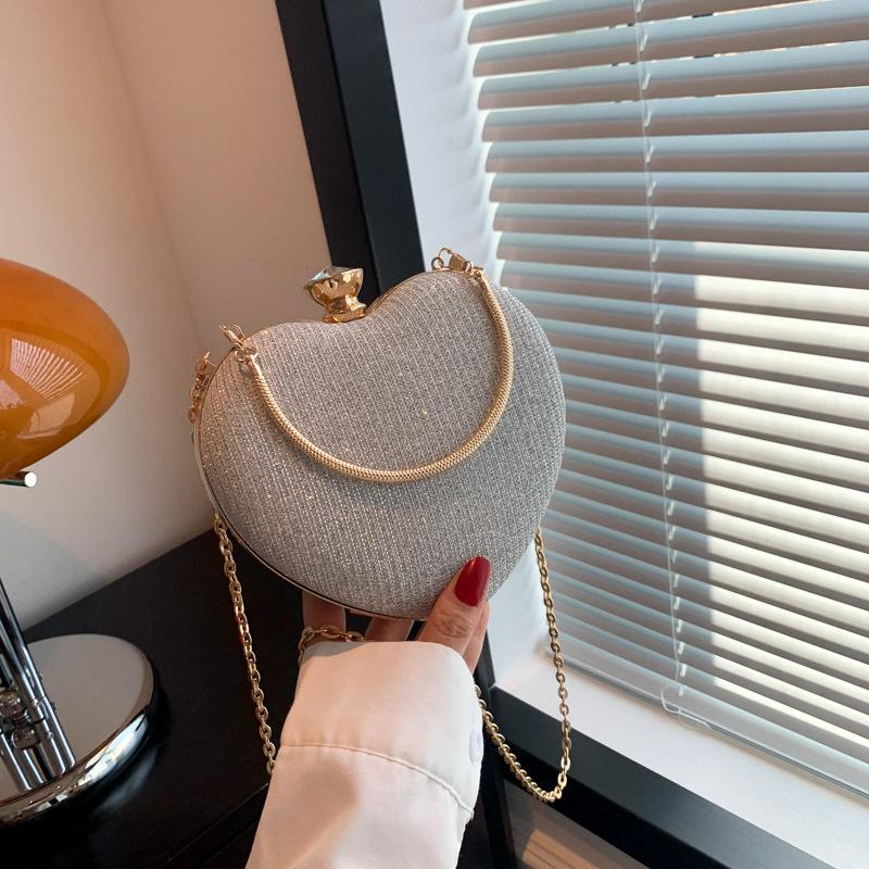Женская сумочка в форме сердца, вечерняя сумка для свадебной вечеринки, мини-клатч с цепочкой, кошелек для коктейля, выпускного вечера, вечерняя сумка серебряный