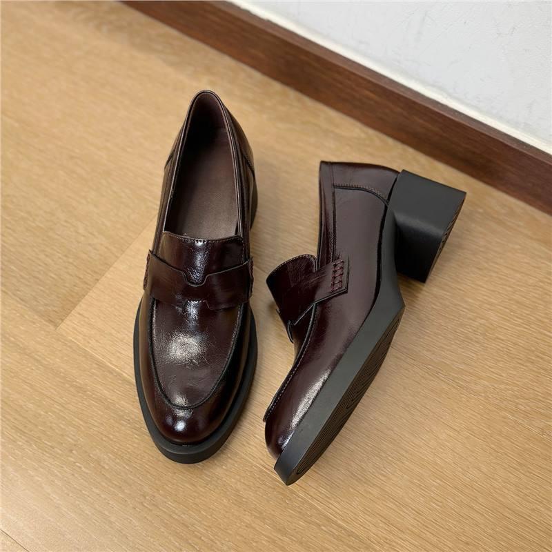 

Туфли лоферы женские на бесшумной подошве, в британском стиле, с круглым носком, на толстом среднем каблуке, одинарные, для通勤, маленькие кожаные туфли, черные 40