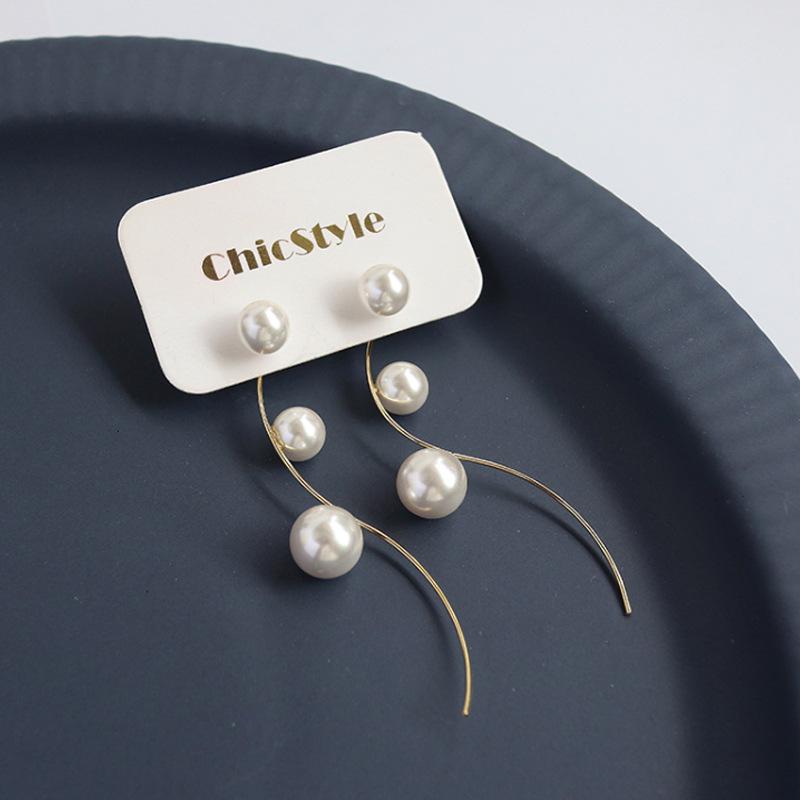 

Korean Elegant S925 Pearl Curve Earrings - Slim Face Thread Design