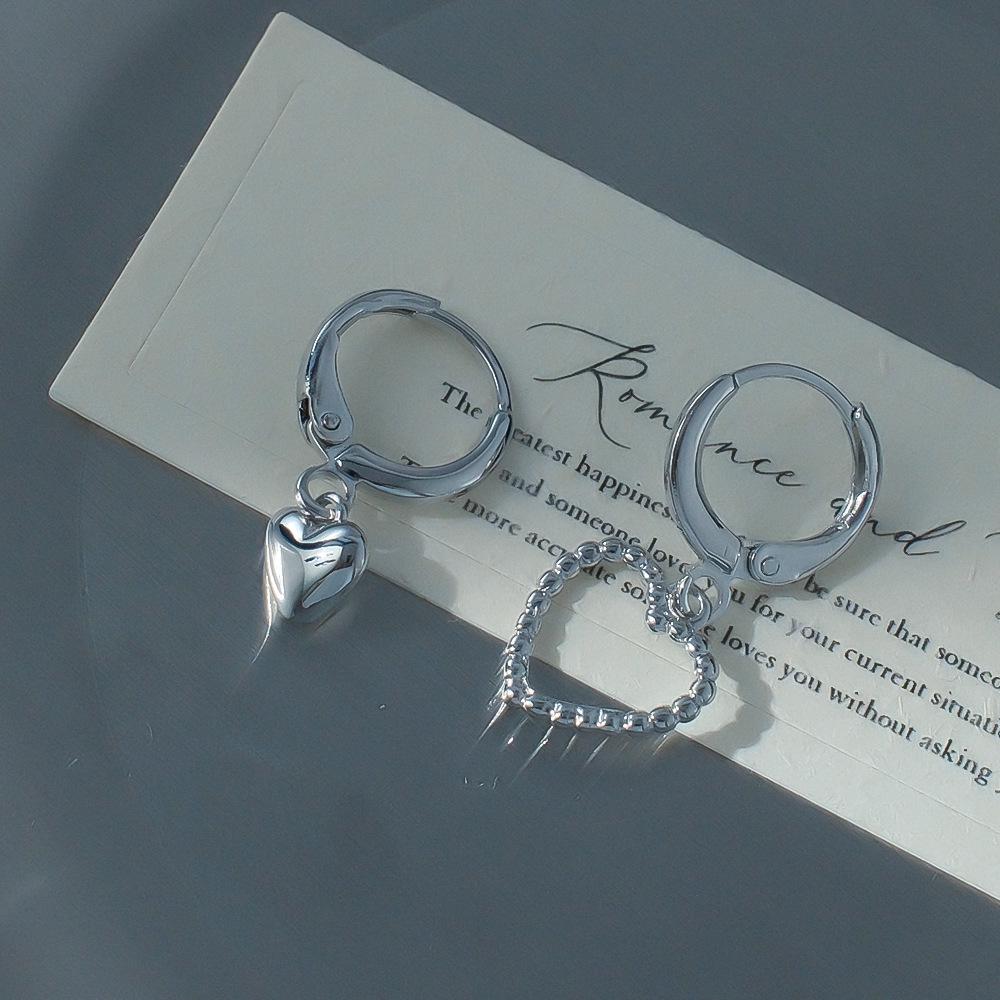 Elegant Asymmetrical Heart Ear Cuffs: Chic & Versatile Fashion Accessories