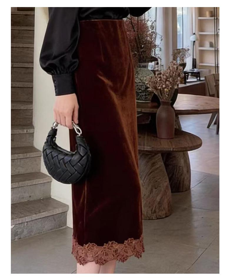 Rongtai Women's Textured Velour Embroidered Lace Hem Bodycon A-line Skirt 2026.