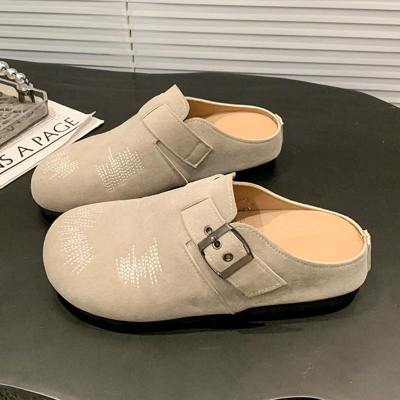 The small woman wears a bag head outside in spring and summer and the new thick-soled one-pedal heel-free single shoes and half slippers 35 2889₽