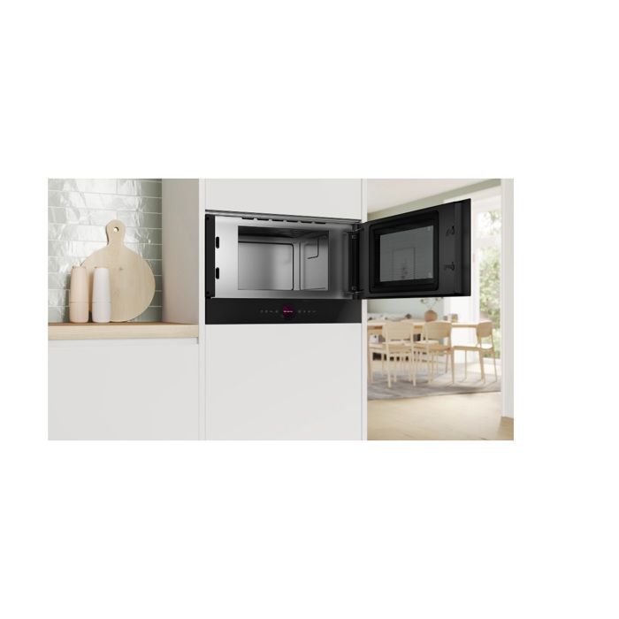 Bosch Micro-ondes solo encastrable 21l 900w noir - BFR7221B1