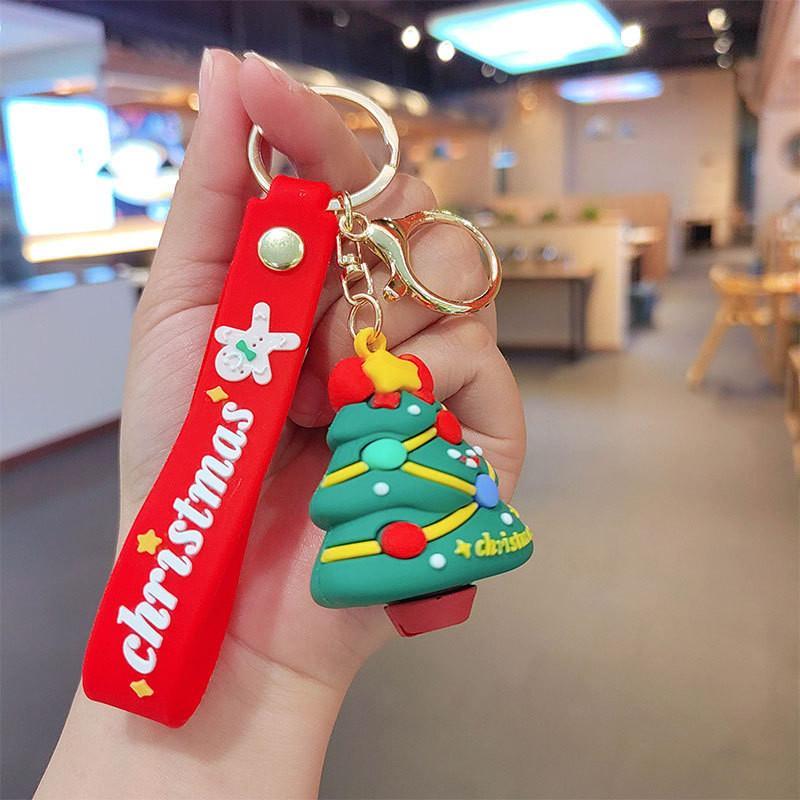 Adorable Cartoon Silicone Keychain Trinket Cute Cat Wolf Keyring For Gifting