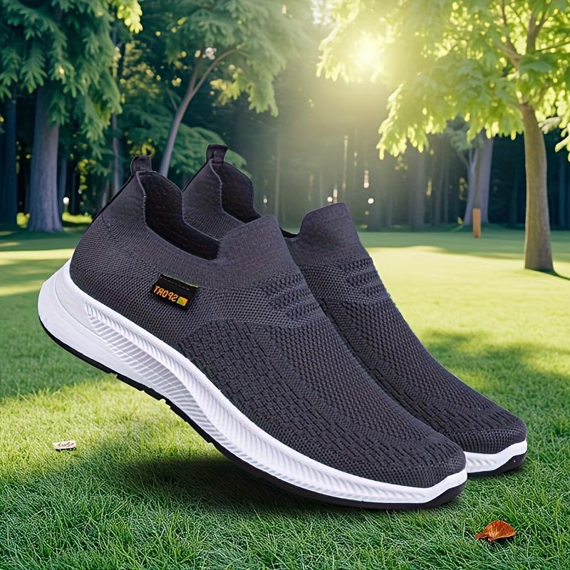 Men's Breathable Comfortable Knit Sneakers Non-Slip Casual Slip-On Shoes for Outdoor Shoes
