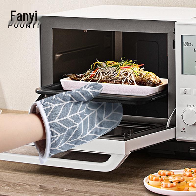 10-Year High-Temperature Insulated Kitchen Gloves for Cooking & Microwave