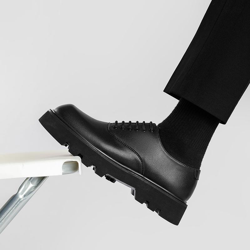Fashion Business men's thick soled leather shoes Minimalist and fashionable design style Wedding Party Outdoor Strolling Men's Shoes