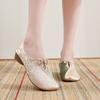 2024 New Chinese Style Embroidered Cloth Shoes Ethnic Style Cheongsam Temperament Women's Single Shoes Retro Old Beijing Embroidered Women's Shoes