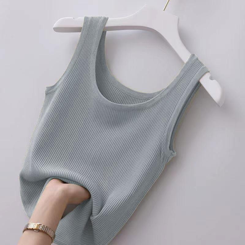 Classic Polyester Sleeveless Tank Top For Women With Round Neck Casual Wear