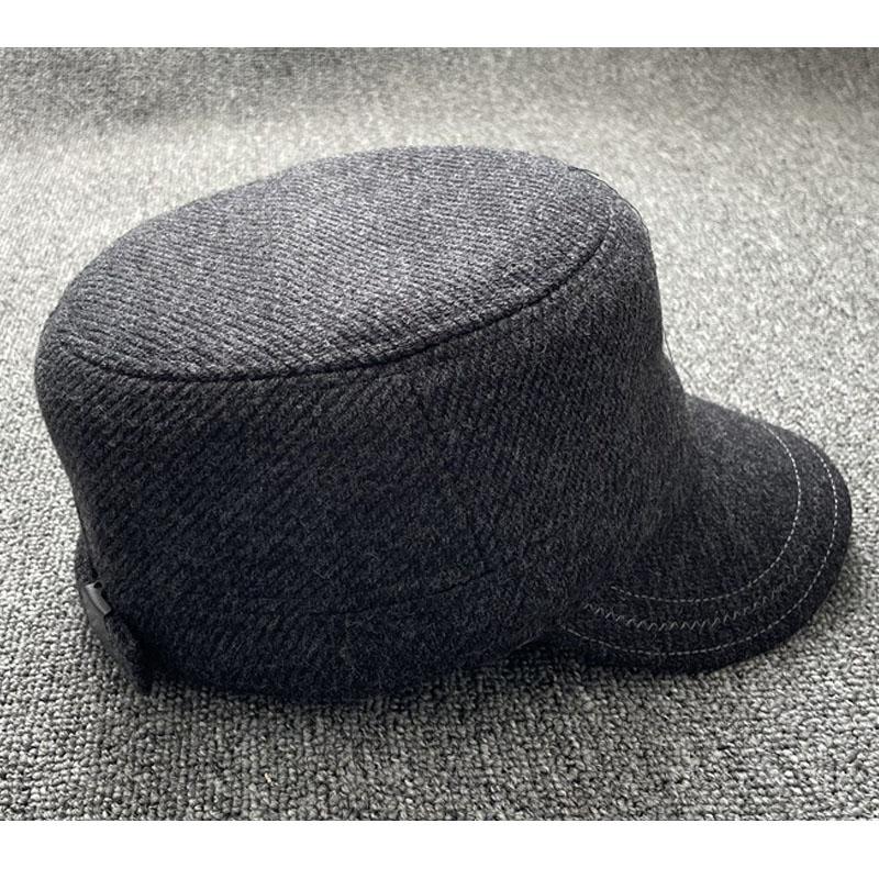 Men'S Big Size 63Cm Full Sealed Flat Top Hat Winter Thickened Warm Large Size Dad Hat Outdoor Cold-Resistant Ear-Protecting Hat