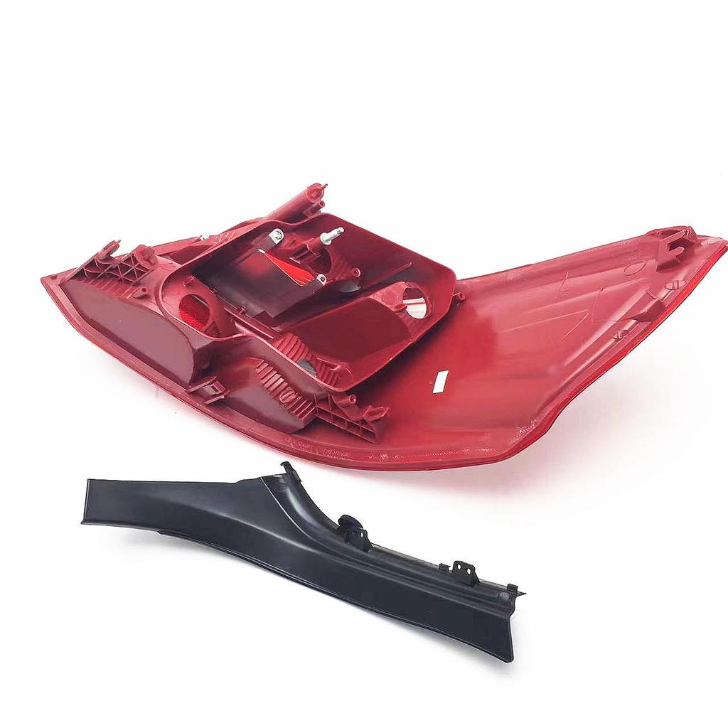 Compatible Dongfeng Peugeot 301 Rear Taillight Assembly