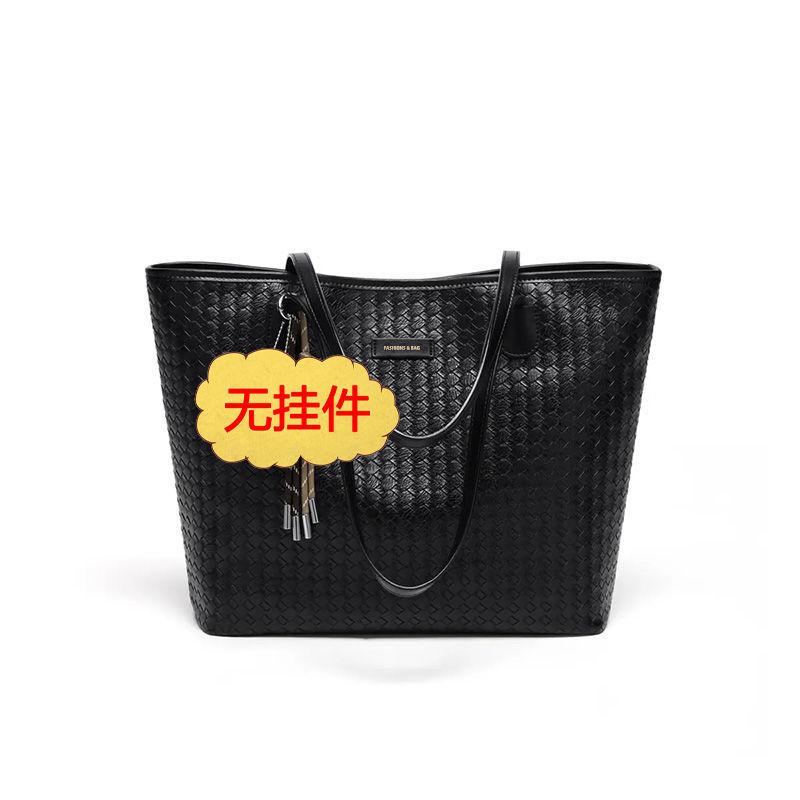 Large-capacity bag women's new niche work shoulder bag autumn and winter advanced sense college students class commuting tote bag