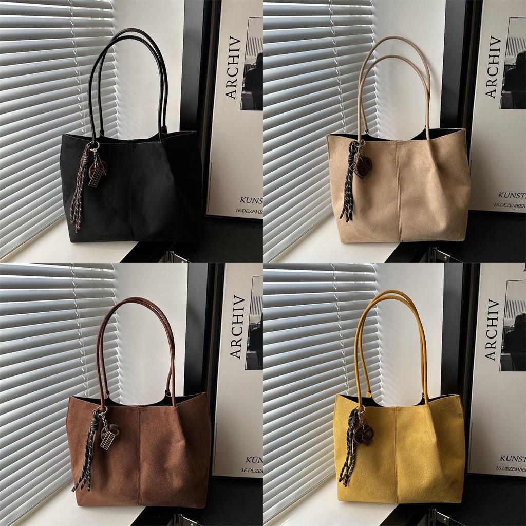 Street Style Oversized Tote Bag With Special Material For Daily Use