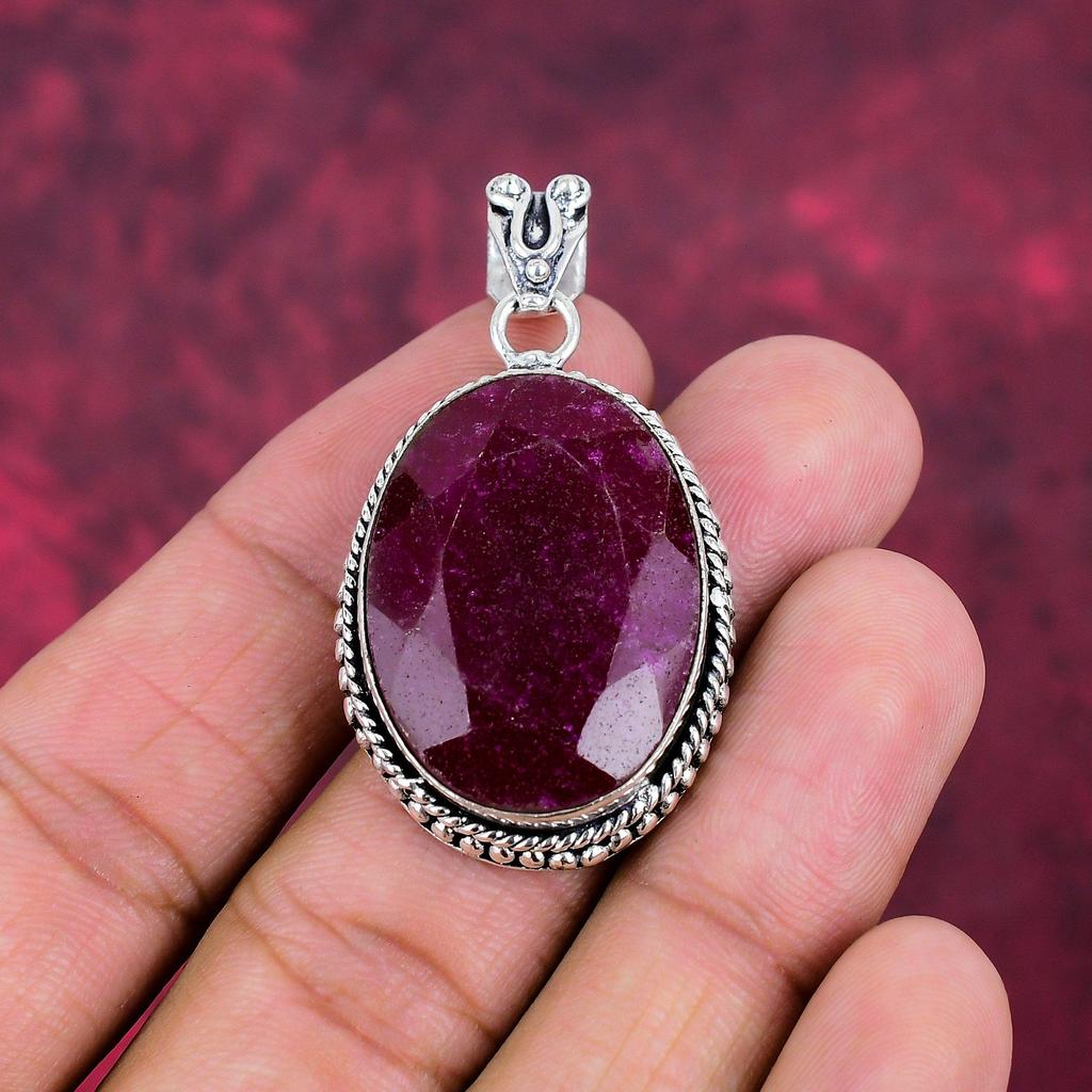 Pendentif en rubis zoïsite, bijoux en pierres précieuses, pendentif en argent sterling massif 925 fait à la main, bijoux de dernière conception
