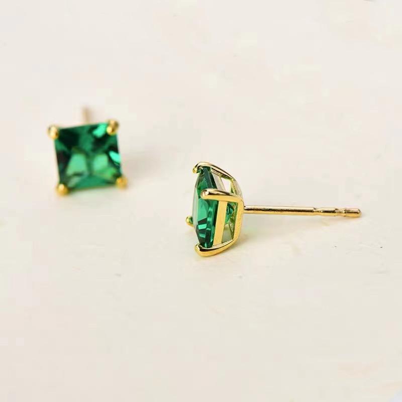 

Серьги-гвоздики с четырьмя когтями из стерлингового серебра S925 пробы с бриллиантами для женщин, маленькие и простые, высококачественные, легкие, роскошные изумрудные серьги 925