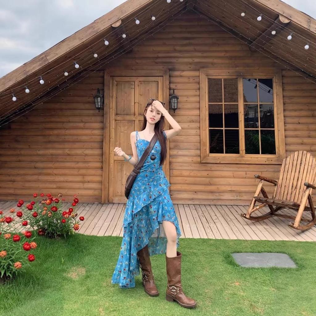 Irregular Floral Print Camisole Dress - Waist-Cinching Mid-Length, Summer 2026 Hot Girl Style