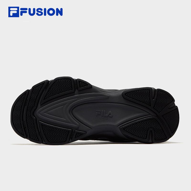 FILA FUSION Women's Canopy Dad Shoes