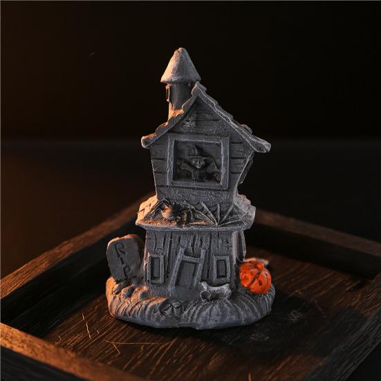 Halloween Haunted House Ornament, Resin Haunted House Miniature, Dark Haunted House Shape with Skull Elements Desktop Decoration for Halloween Micro