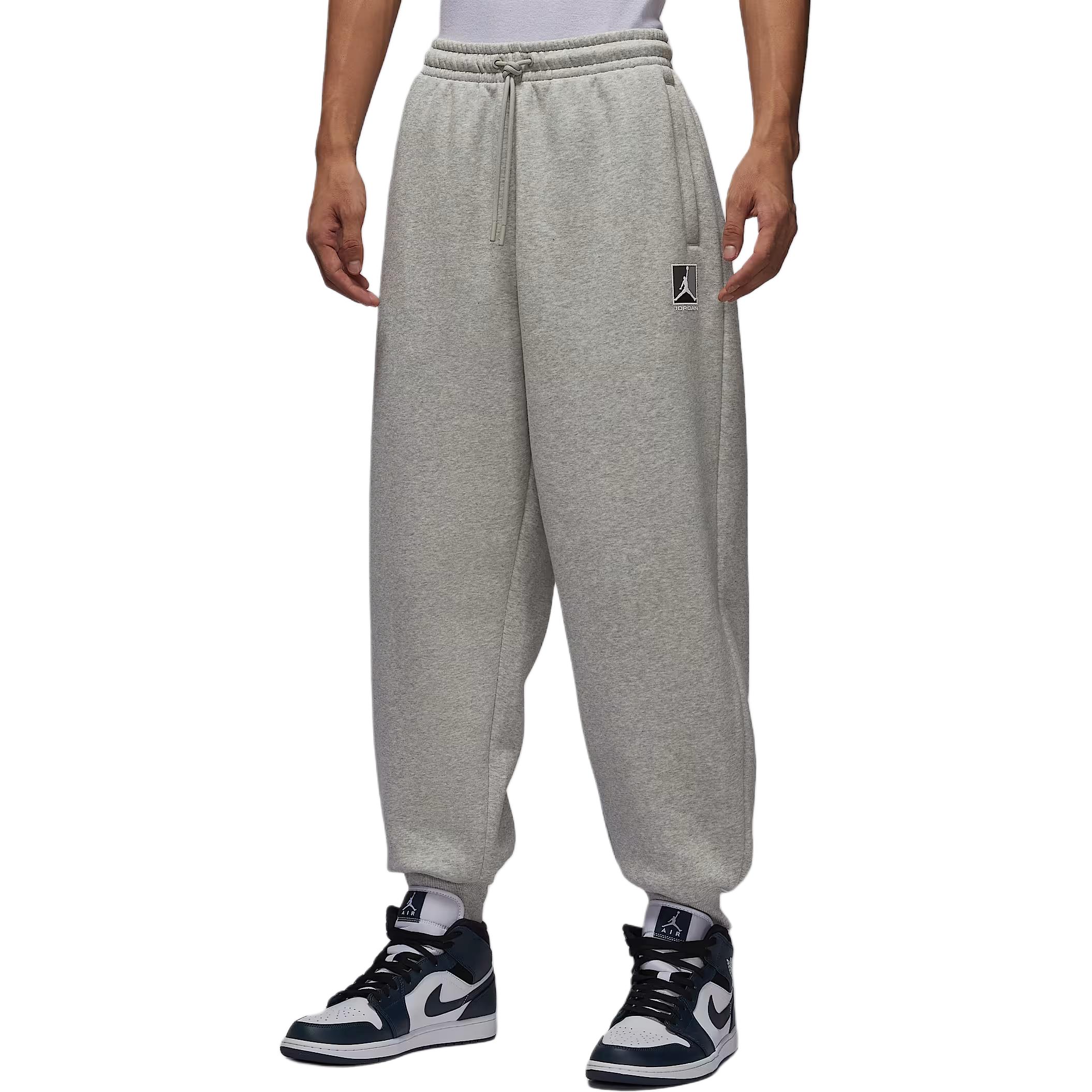 

Jordan Brooklyn Флісові Зручні В язані Джоггери З Шнурком та Манжетами Чоловічі Штани HV0547-050 2XL