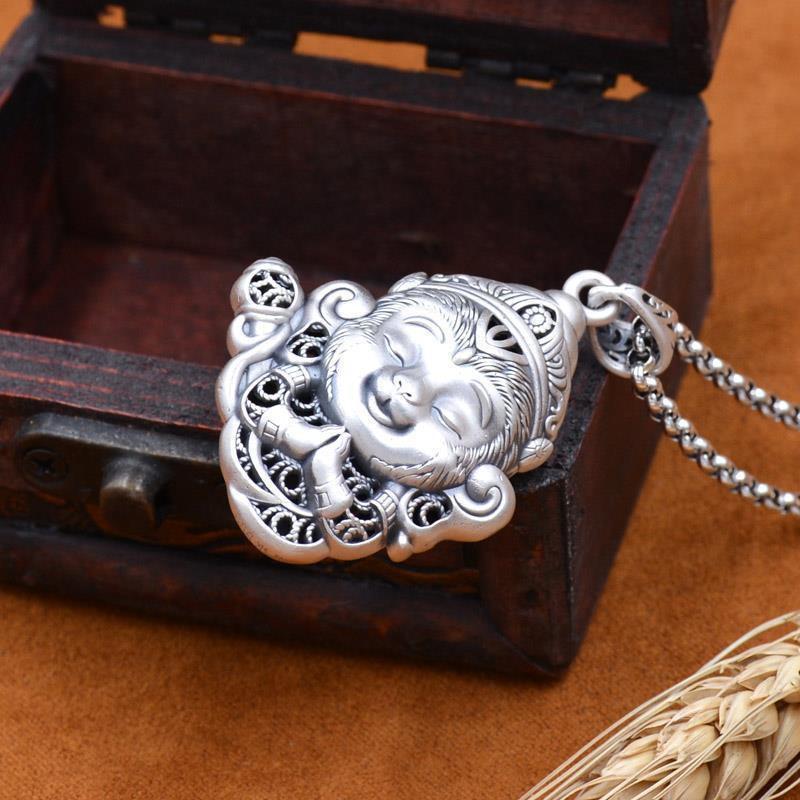 Vintage Monkey King Pendant Necklace Men Women Copper Alloy Retro Style U-Shaped Geometric Charm With Pearl Chain