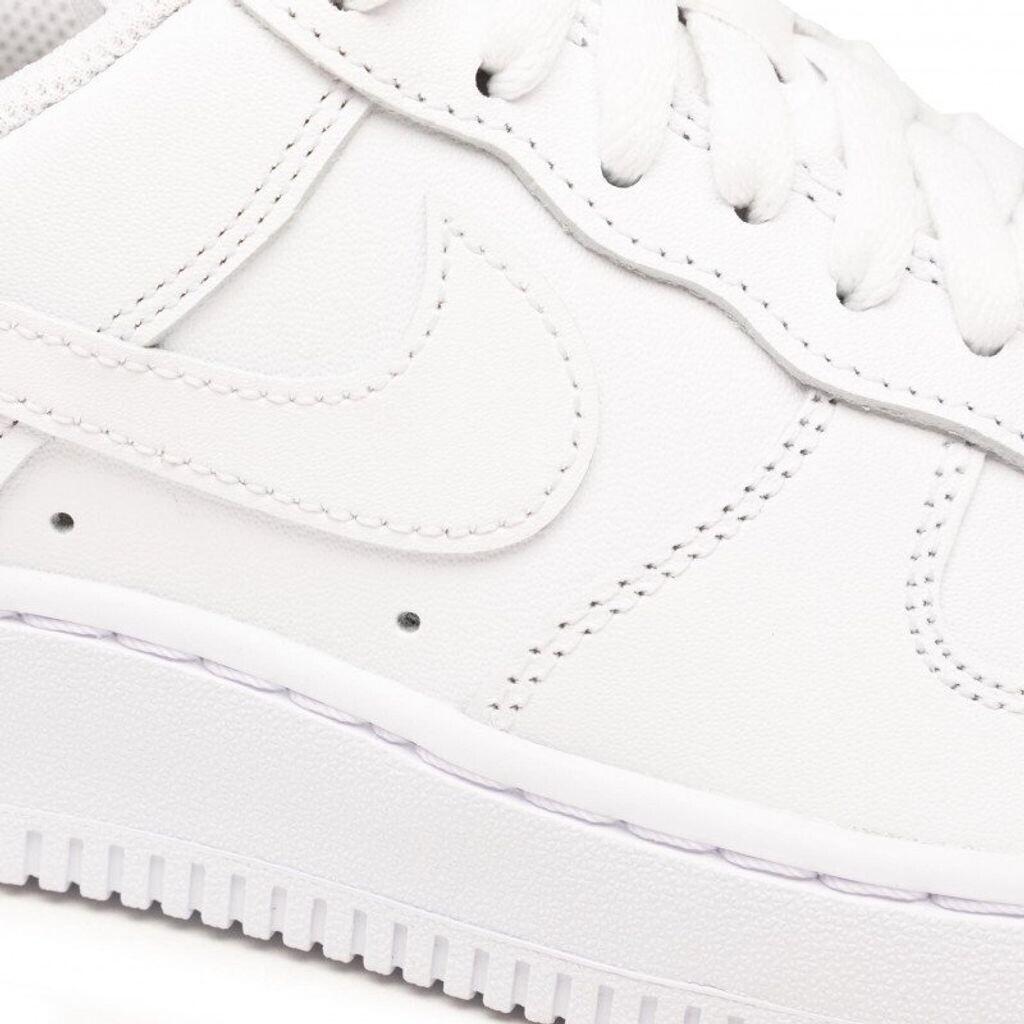 Women's Nike Air Force 1 '07 Sneakers White