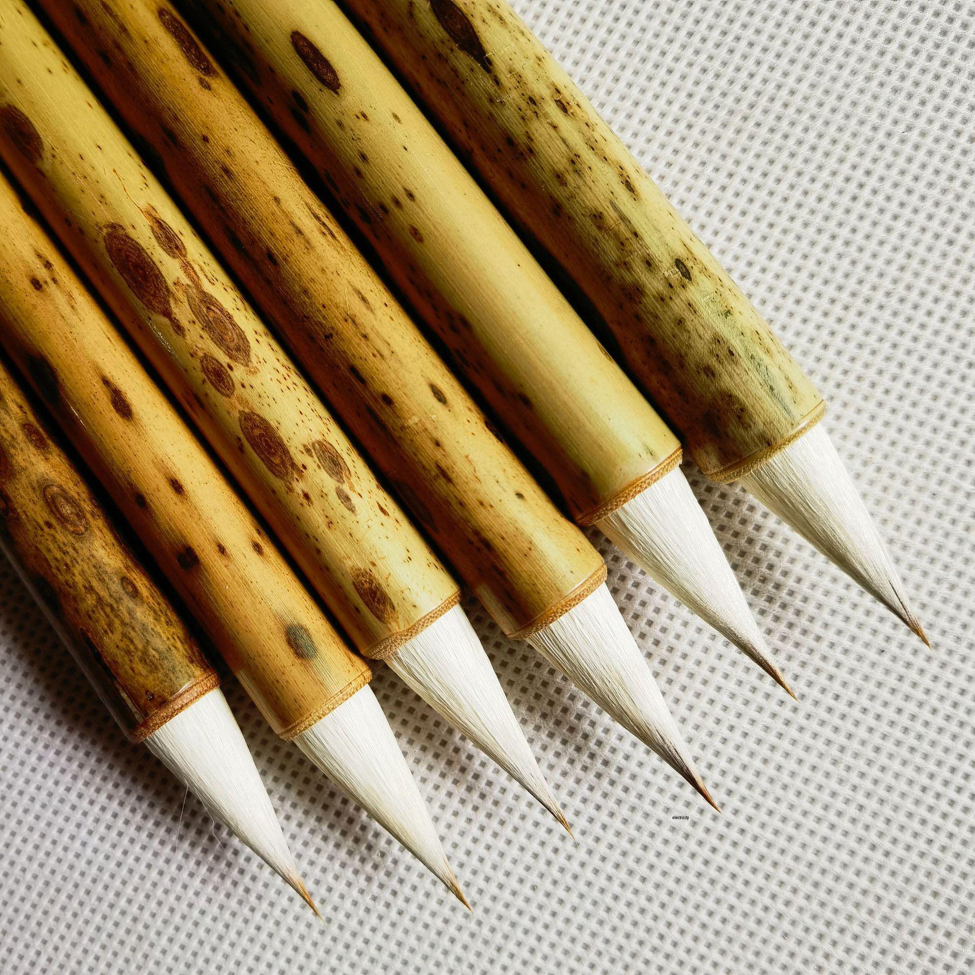 

Writing Scroll Brush Set with Chicken Claw, Wolf, and Sheep Hair for Medium and Small Regular Script Fonts