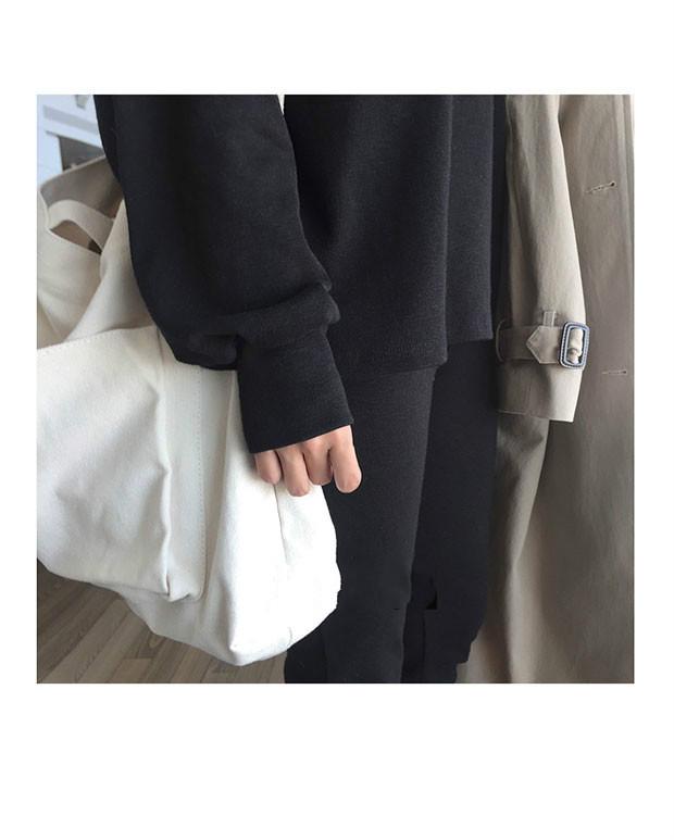 Women's Canvas Tote Bag - Solid Color, Large Capacity, Literary Style, Crossbody or Shoulder Bag for Students.