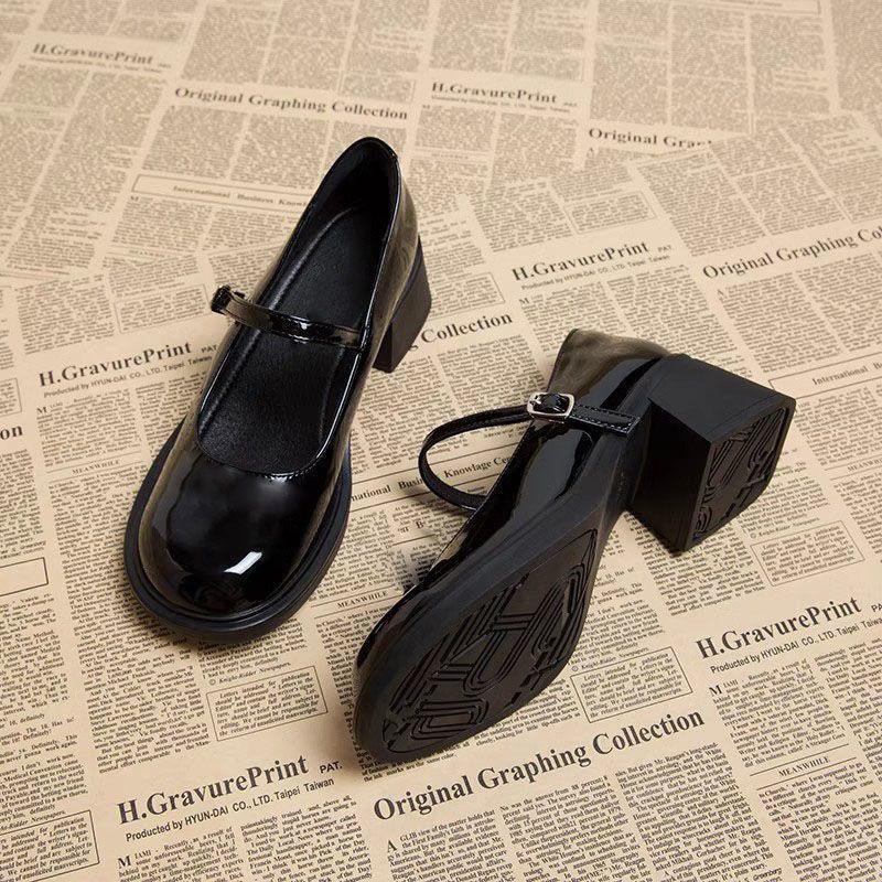British style retro Mary Jane small leather shoes women's spring and summer new versatile light mouth with skirt jk uniform single shoes