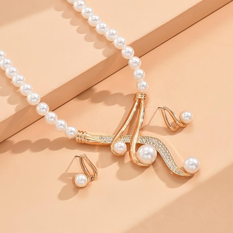 Fashion Geometric Pearl Earring Two Piece Necklace for Women Exquisite Birthday Party Zircon Gifts