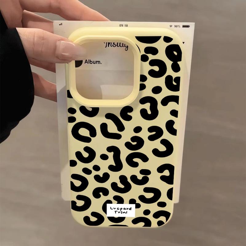 

Spicy Girl Black Panther Print Soft Mochi Phone Case for Apple 17 Pro Max, 16, 15, 14 Pro, 12 Pro Apple 11 Pro Max