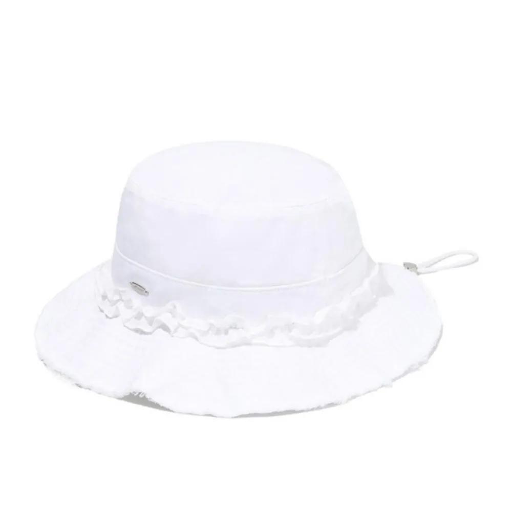 

Heart Bucket Hat B1 CO2506CA75 WH 1.CO2506CA75 WH
