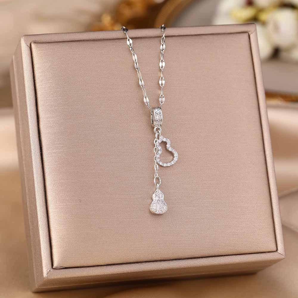 Women's Silver Titanium Steel Necklace with Micro-Inlaid Zircon - Elegant, Durable Clavicle Chain Jewelry