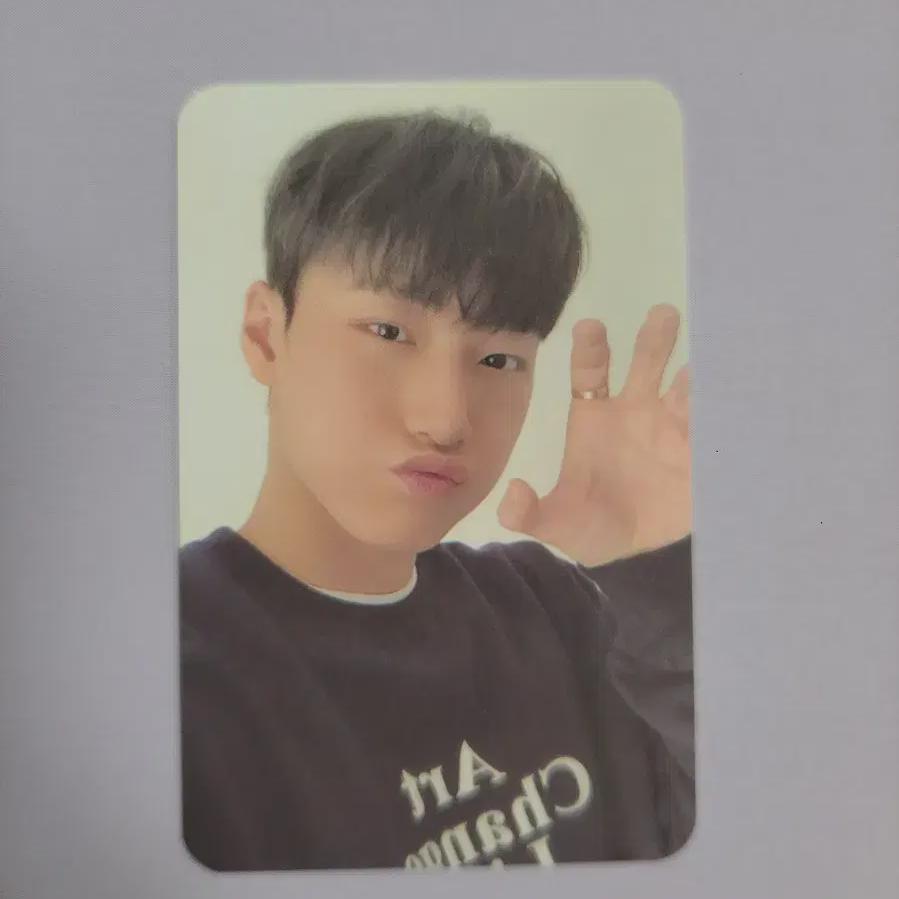 

Ateez Wonderwall San Photocard