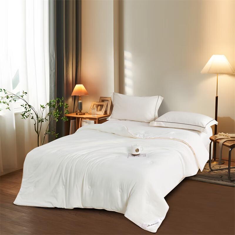 

Huaxia Shengjin All-Season Soybean Fiber Quilt