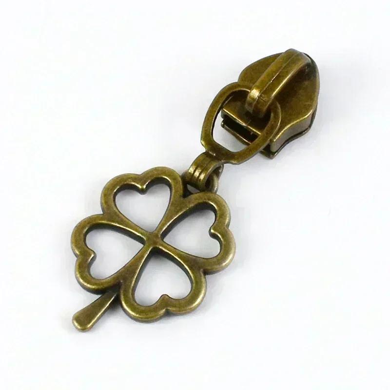 Meetee 5-20 Szt. 5# Suwak do Zamka Błyskawicznego na Zamki Nylonowe Stop Cynku Główka Zamka Dekoracja Brązowy Ciągnik Zamka Błyskawicznego Akcesoria do Szycia Kurtki Płaszcza